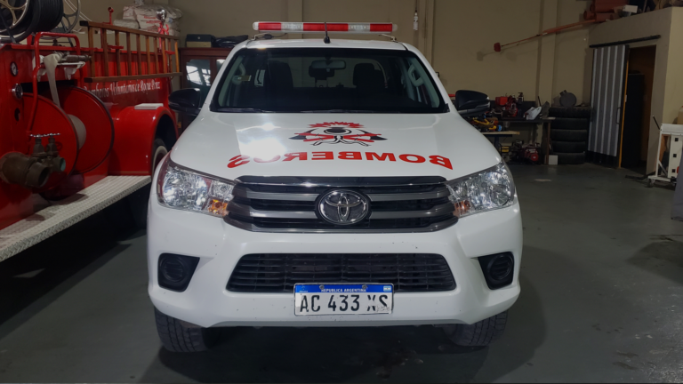 Movil 10 - Bomberos Roque Perez