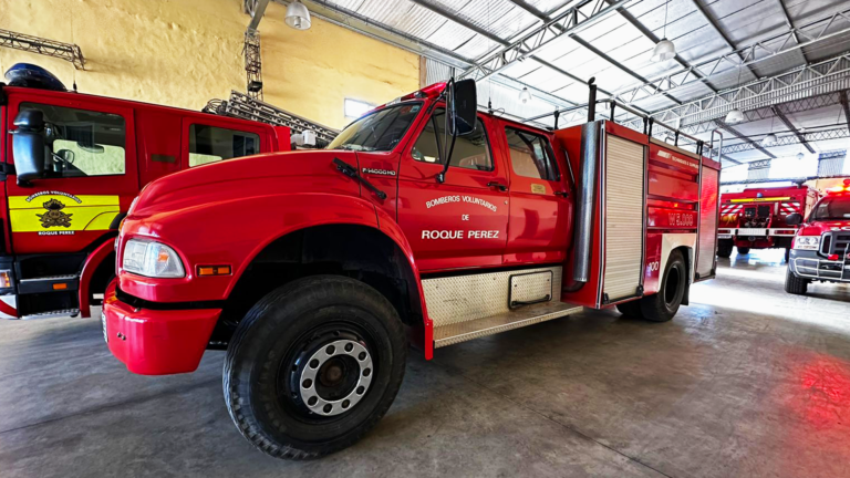 Movil 14 - Bomberos Roque Perez