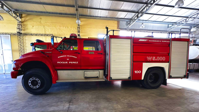 Movil 14 - Bomberos Roque Perez