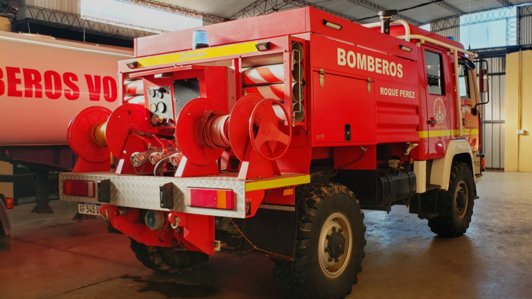 Movil 4 - Bomberos Roque Perez